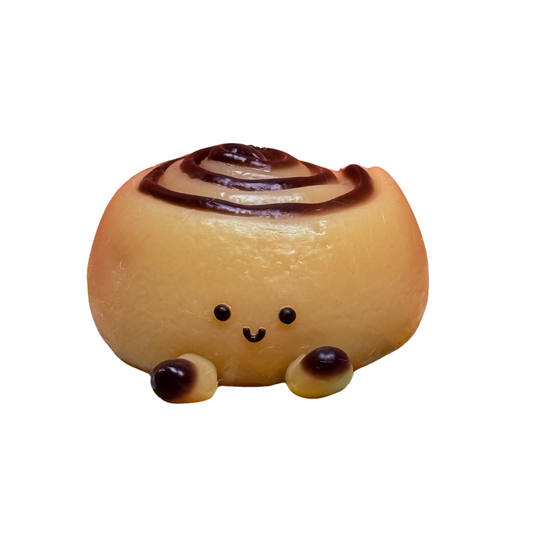 Cinnamon Roll Squsihy